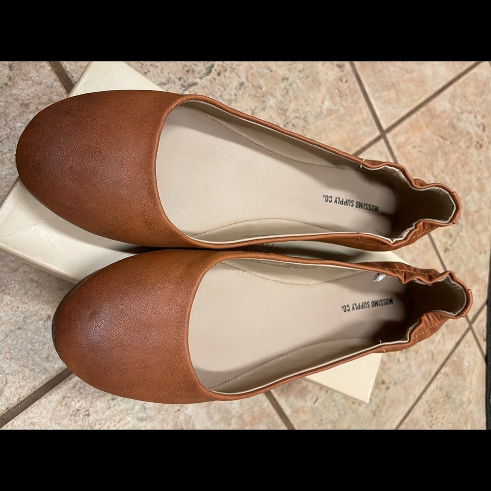 Mossimo Cognac Flats